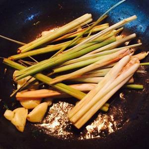 Cách làm lẩu ếch nấu măng