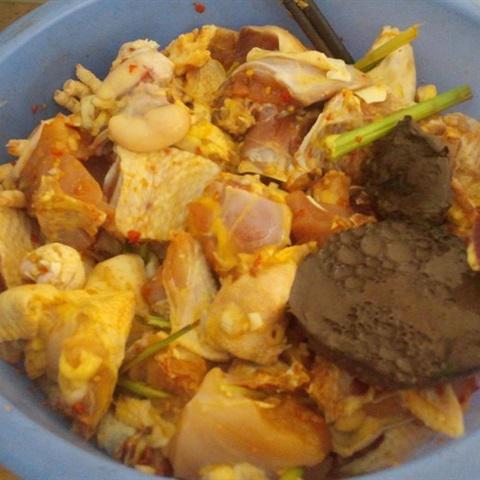 Cách làm lẩu gà hầm sả