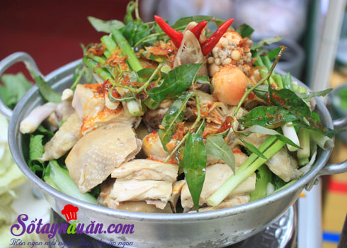 Lẩu gà hấp hèm cho ngày cuối tuần