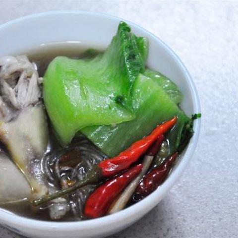 Cách làm lẩu gà ớt hiểm