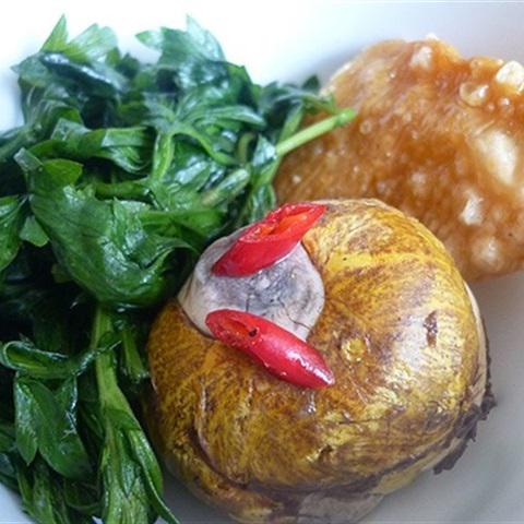 Cách làm lẩu gà với ngải cứu