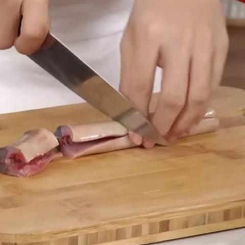 Cách làm lẩu lươn hoa chuối