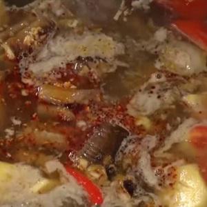 Cách làm lẩu lươn hoa chuối