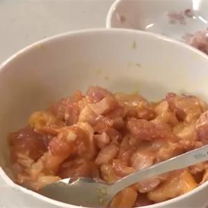 Cách làm lẩu ốc tía tô