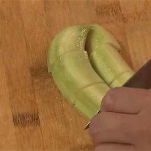 Cách làm lẩu ốc tía tô