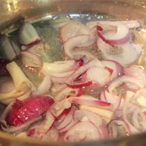 Cách làm lẩu riêu cá chép