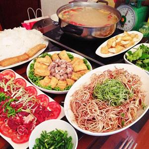 Cách nấu lẩu riêu cua bắp bò sườn sụn