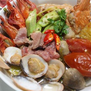 Cách nấu lẩu Thái hải sản chua cay