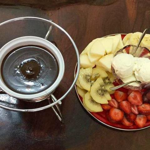 Cách làm lẩu trái cây