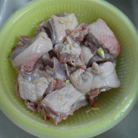 Cách làm lẩu vịt om trái sấu