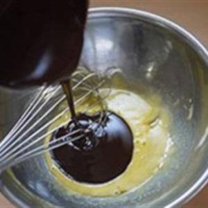 Cách làm lava cake nhân matcha