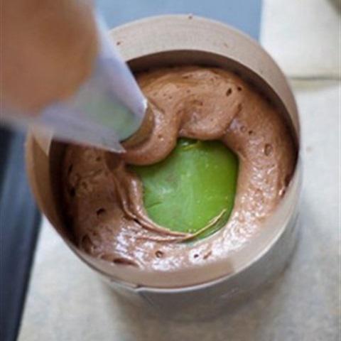 Cách làm lava cake nhân matcha