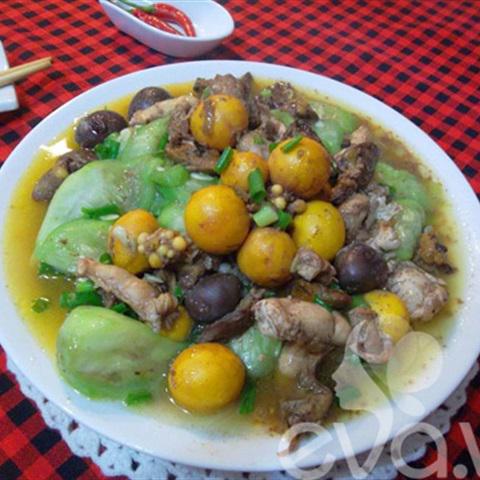 Cách làm lòng gà xào mướp hương