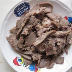 Cách làm lưỡi heo bóp thấu