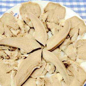 Cách làm lưỡi heo luộc