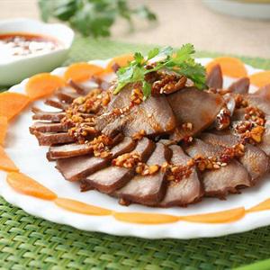 Cách làm lưỡi heo sốt cay