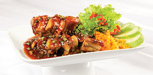 Lươn chiên giòn xốt tiêu xanh