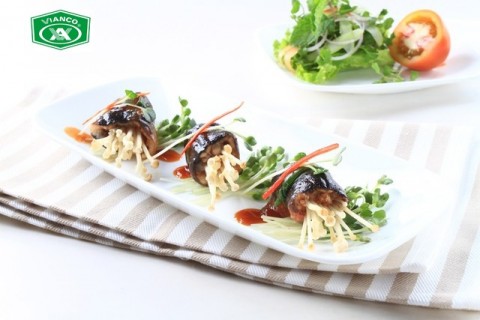 Lươn cuộn nấm sốt ngũ vị hương