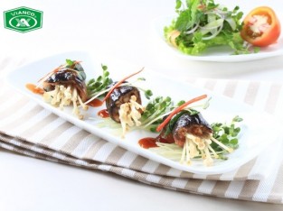 Lươn cuộn nấm sốt ngũ vị hương