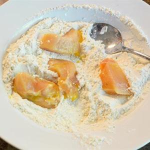 Cách làm lườn gà sốt cam