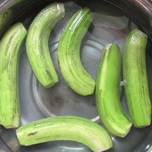 Cách làm lươn om chuối