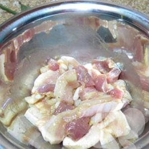 Cách làm lươn om riềng mẻ