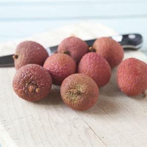 Cách pha lychee martini