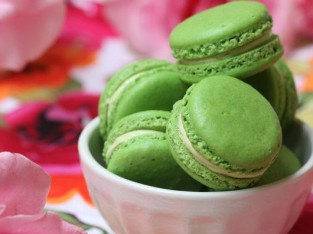 Macaron trà xanh