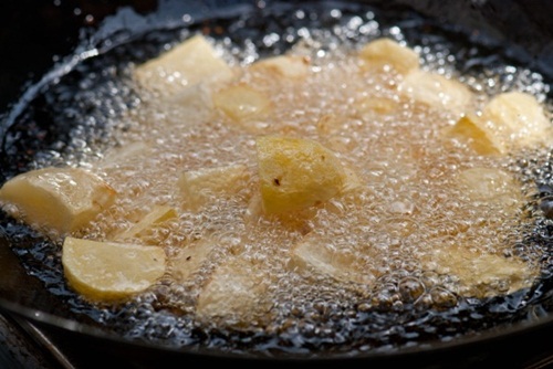 Mách bạn cách làm cá hấp bia, ăn là ghiền