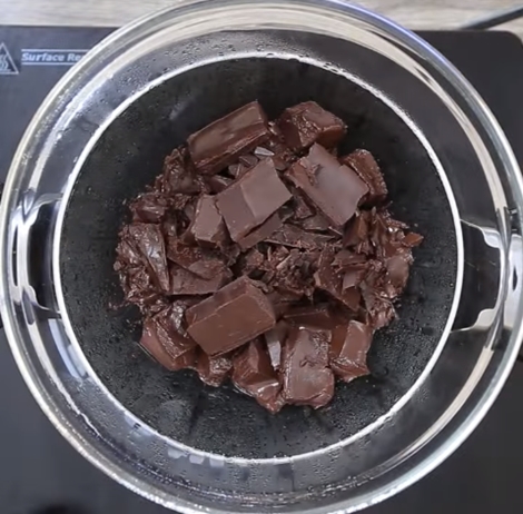 Mách bạn cách làm dưa chuột xào tỏi ngon không hăng, không nhũn