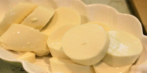 Mách bạn cách làm kem dứa chuối thơm ngất ngây tại nhà