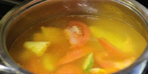 Mách bạn cách làm kem dứa chuối thơm ngất ngây tại nhà