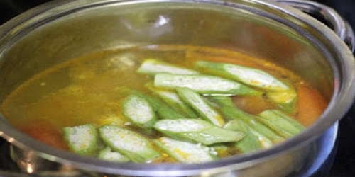 Mách bạn cách làm kem dứa chuối thơm ngất ngây tại nhà