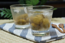 Mách bạn cách ngâm sấu giòn ngon tuyệt!