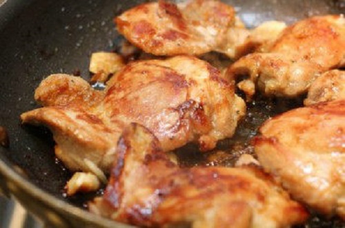 Mách bạn công thức sò xào tỏi thơm nức mũi