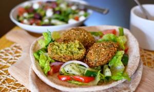 Mách bạn công thức sườn xào chua ngọt siêu tốc bằng nồi áp suất