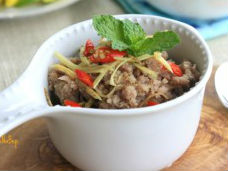 Mắm cá thu chưng hành gừng