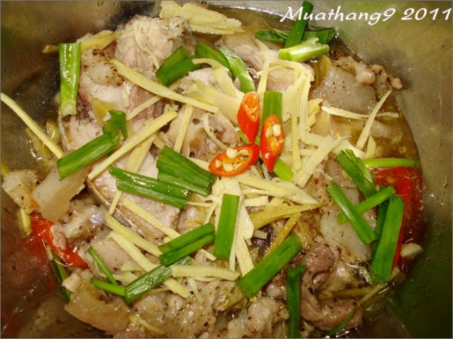 Mắm cá thu chưng thịt ba rọi