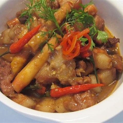 Cách làm mắm ruốc kho măng nước dừa