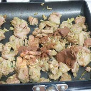 Cách làm mắm ruốc xào thịt