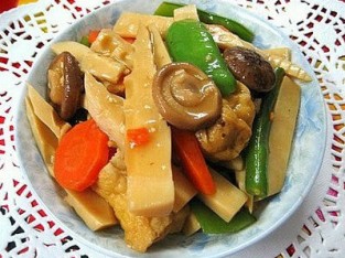 Măng kho thập cẩm