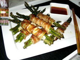 Măng tây cuộn phô-mai nướng