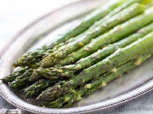 Măng tây đút lò