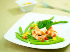 Măng tây sốt tôm