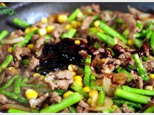 Măng tây xào ngô nấm