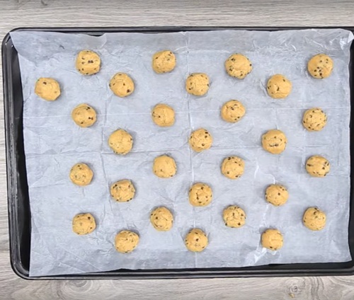 Mát lịm, ngọt ngào với kem que đậu đỏ cực dễ làm