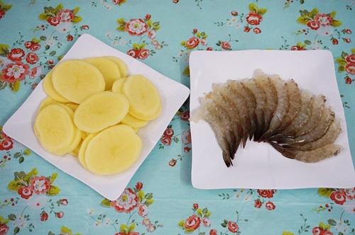 Matcha latte sữa dừa độc đáo cho buổi sáng đầy năng lượng