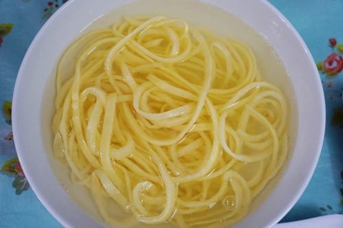 Matcha latte sữa dừa độc đáo cho buổi sáng đầy năng lượng