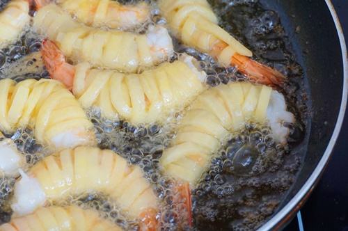 Matcha latte sữa dừa độc đáo cho buổi sáng đầy năng lượng