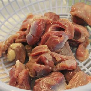 Cách làm mề gà sốt gừng